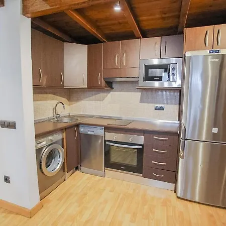 Duplex En Calle Carreteria
